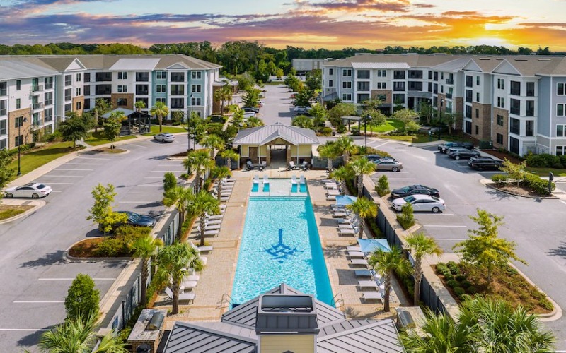 Sparkling pool at the Haven at Indigo Square apartments in Mount Pleasant